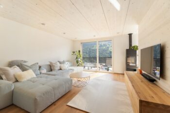 Modernes Holzhaus Wohnzimmer2